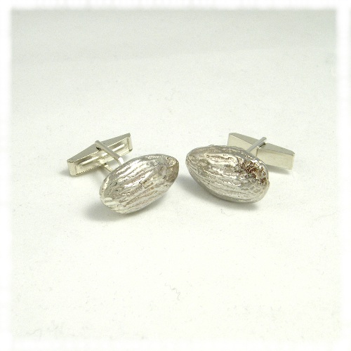 Silver almond cufflinks - spring back ss605